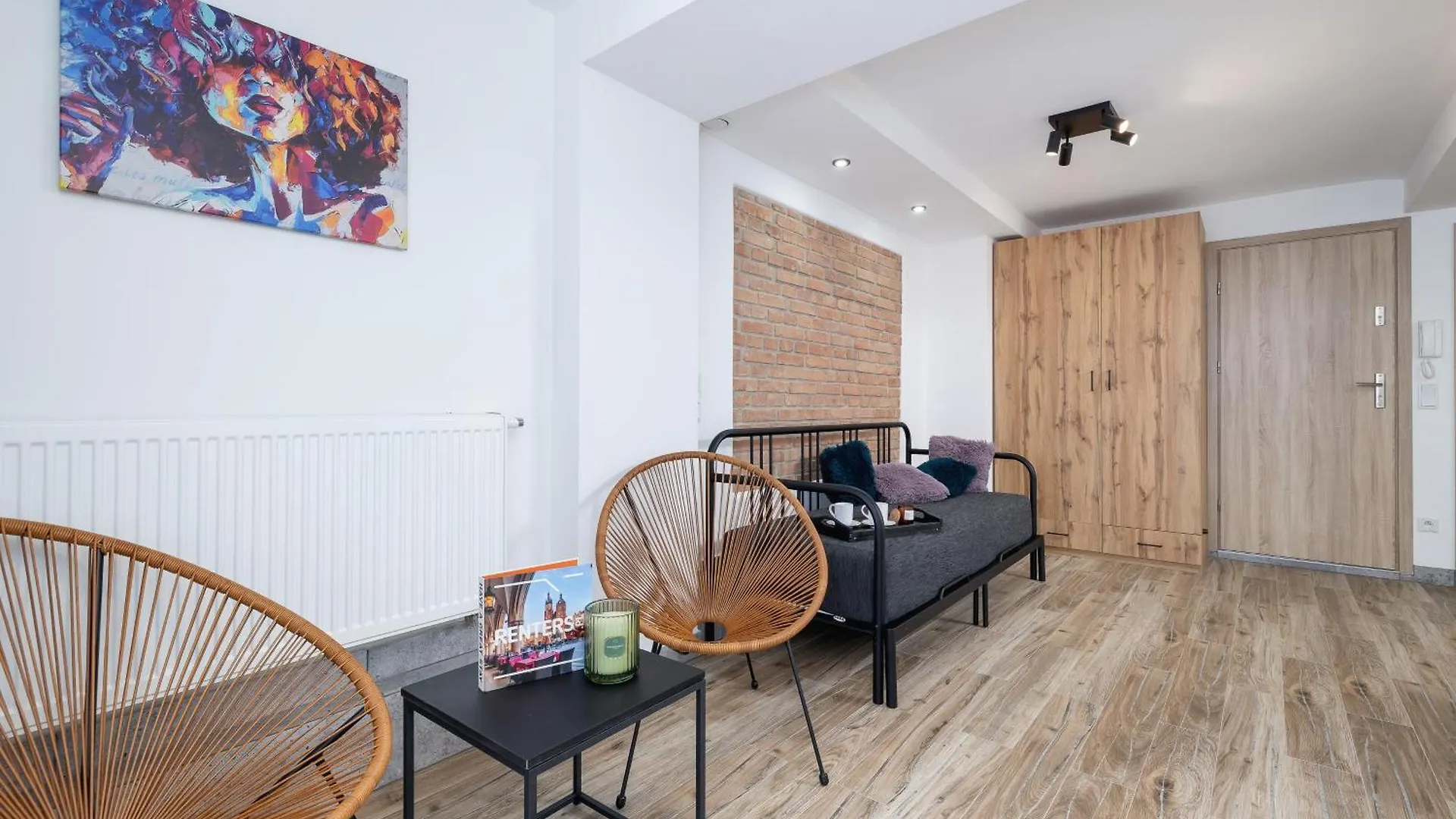 Classic Apartments Moniuszki In Krakow By Noclegi Renters פולין