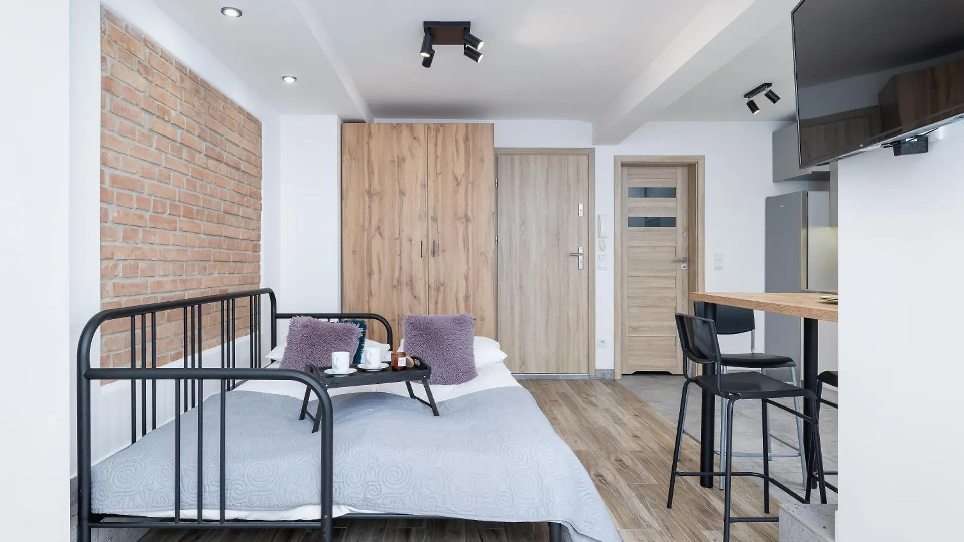 Classic Apartments Moniuszki In Krakow By Noclegi Renters