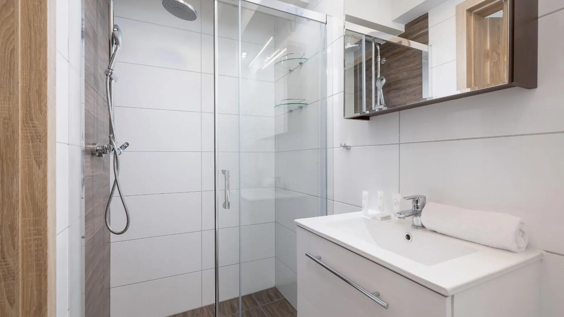 Classic Apartments Moniuszki In Krakow By Noclegi Renters